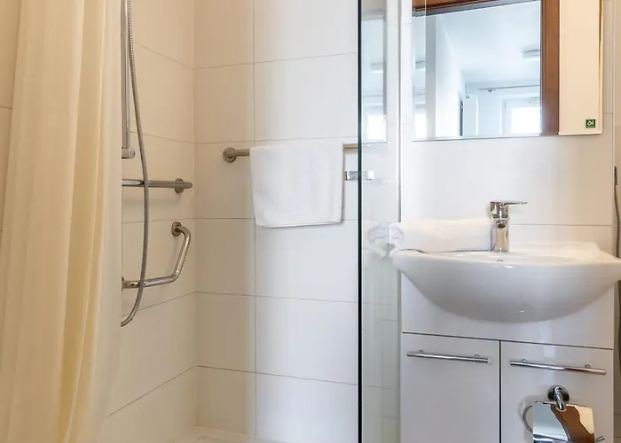 Apartman Concierge Center View