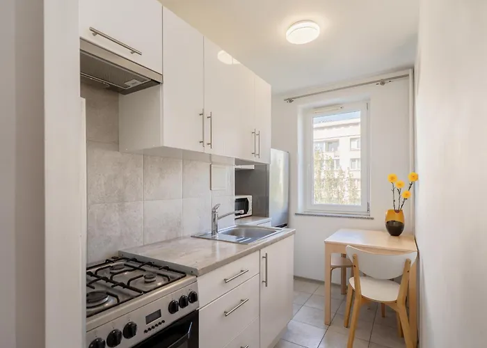 Concierge Center View